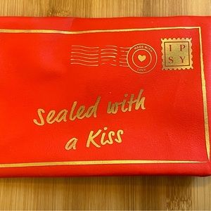 4/15$ IPSY Make up bag